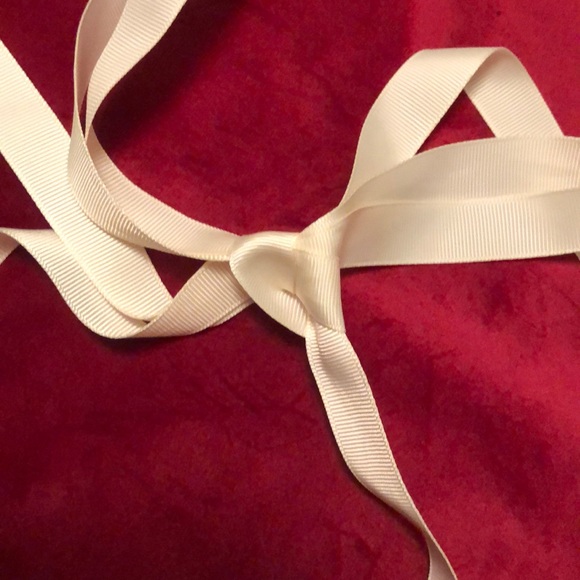 Necklace - Picture 3 of 3